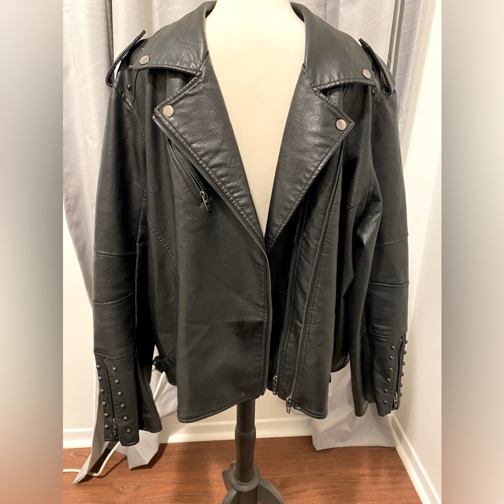Gorgeous Soft Black Studded Vegan Leather Colleen Lopez Moto Jacket 3x